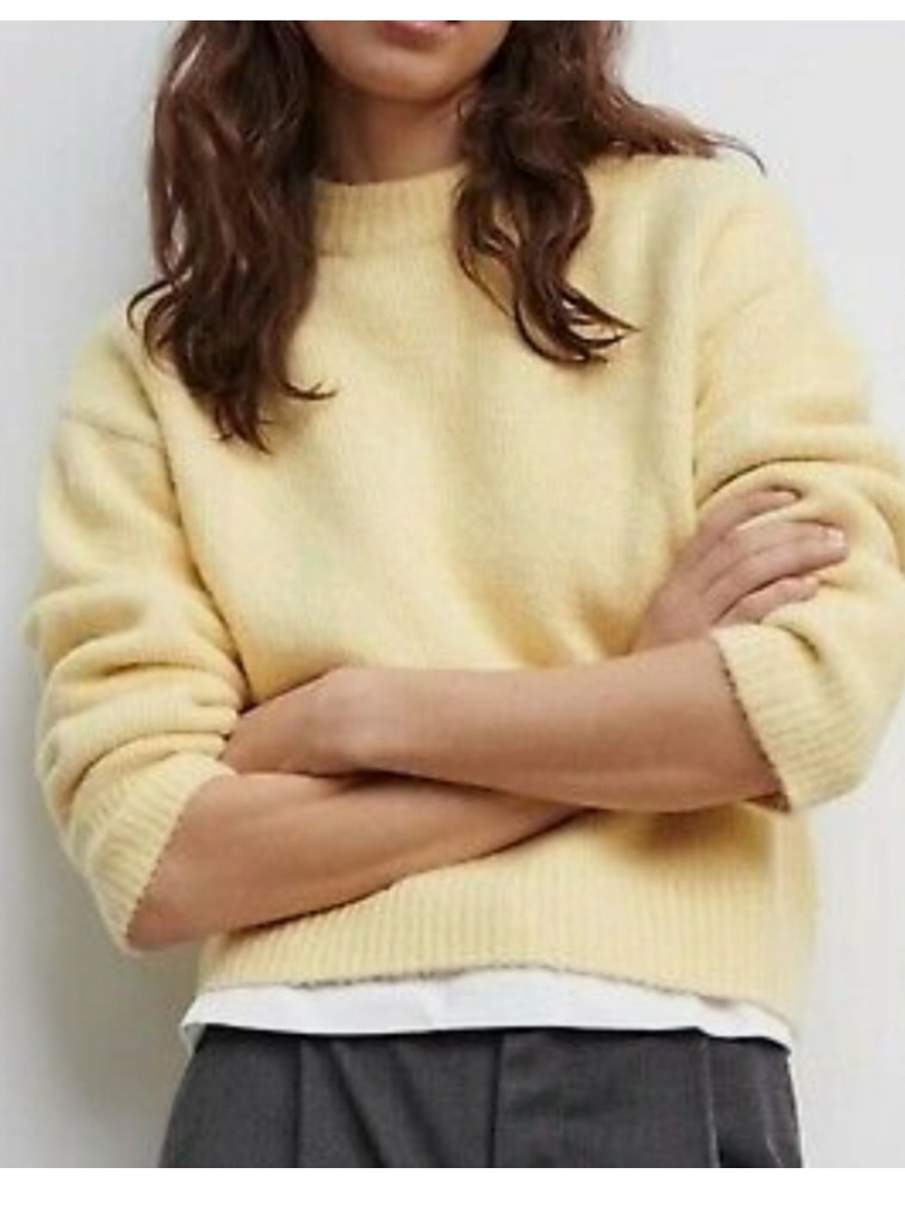 Zara Butter Yellow Crewneck Sweater